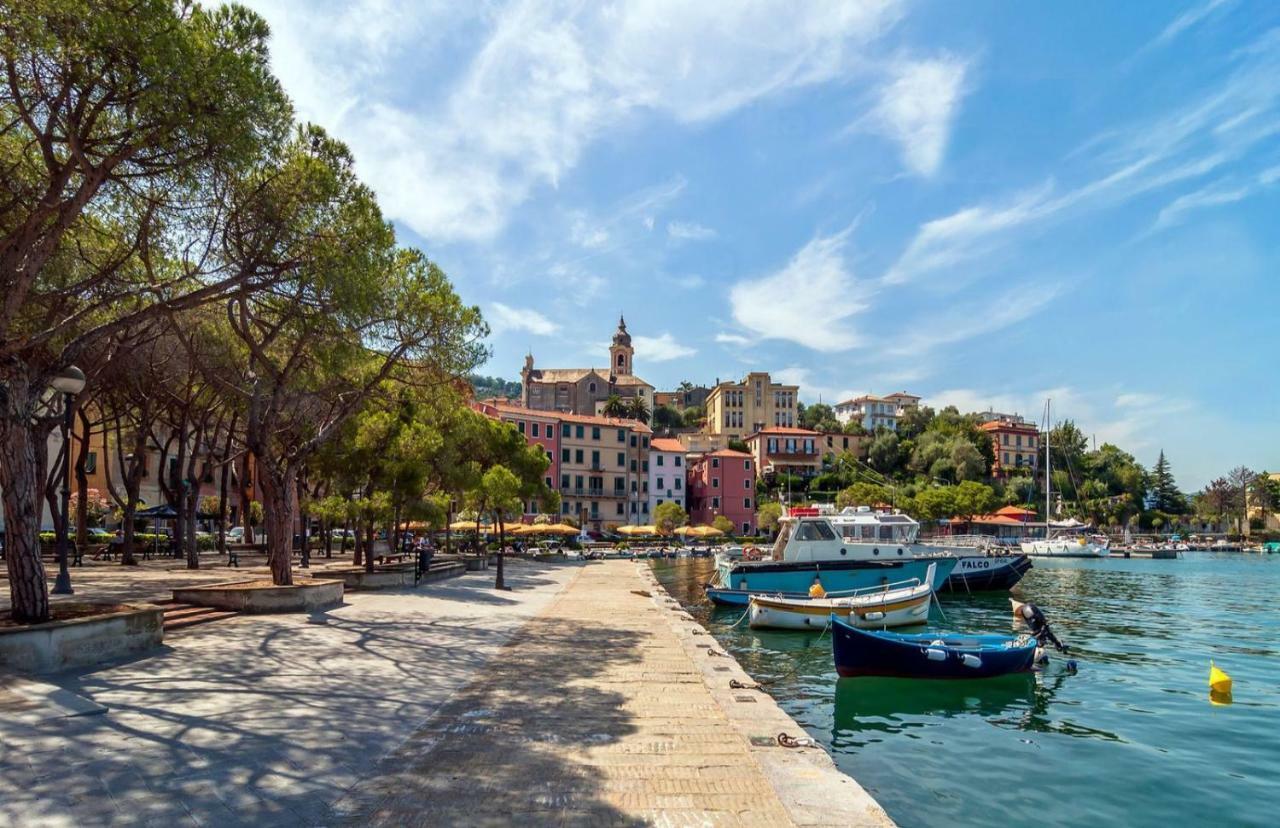 Appartamento L'Onda - 1 Via Provinciale 费扎诺 外观 照片